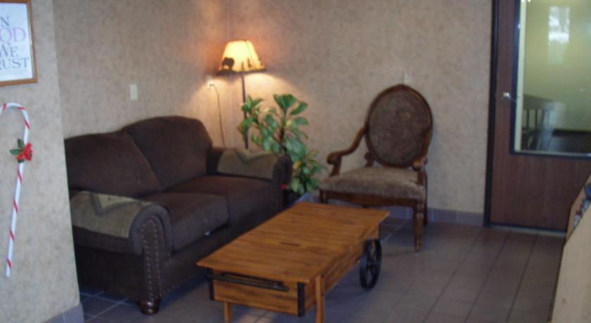 Hotel Super 8 By Wyndham Missoula/Brooks Street Exterior foto